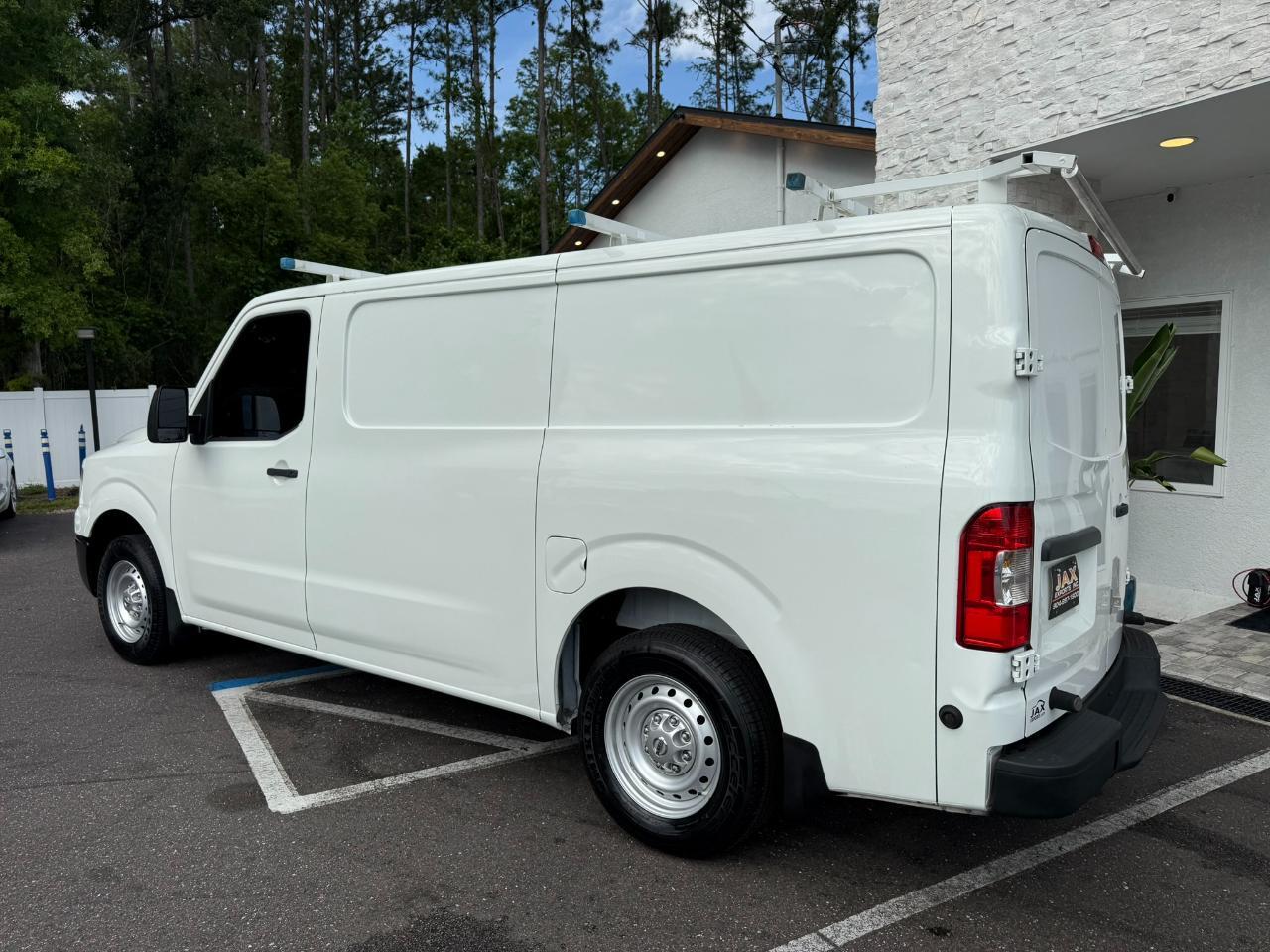 2015 Nissan NV Standard Roof 2500 V6 S