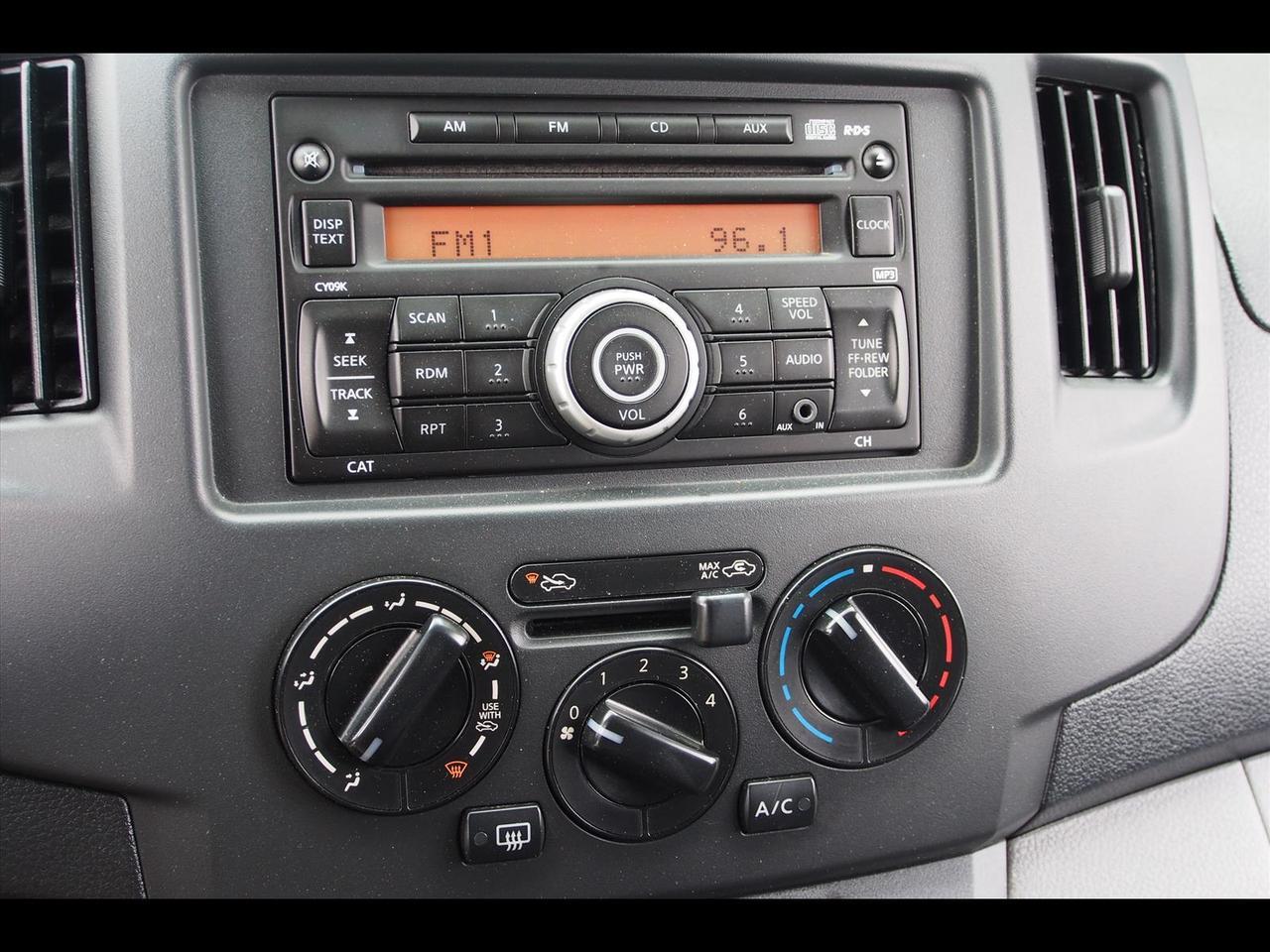 2015 Nissan NV200 SV