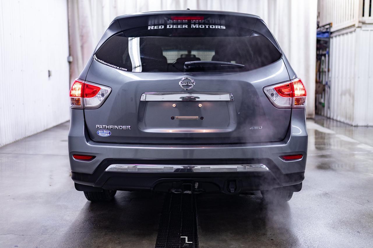 2015 Nissan Pathfinder AWD S 7 Passenger Red Deer AB