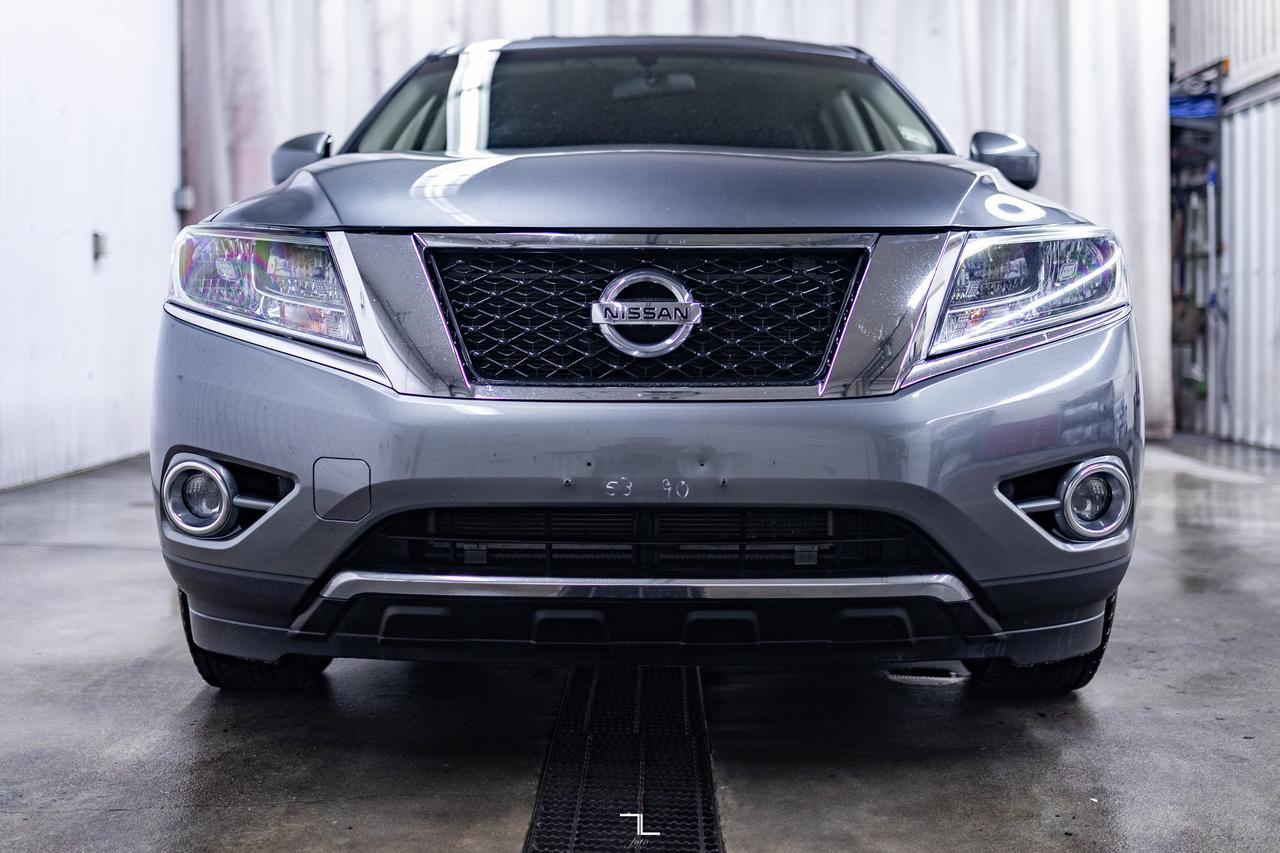 2015 Nissan Pathfinder AWD S 7 Passenger Red Deer AB