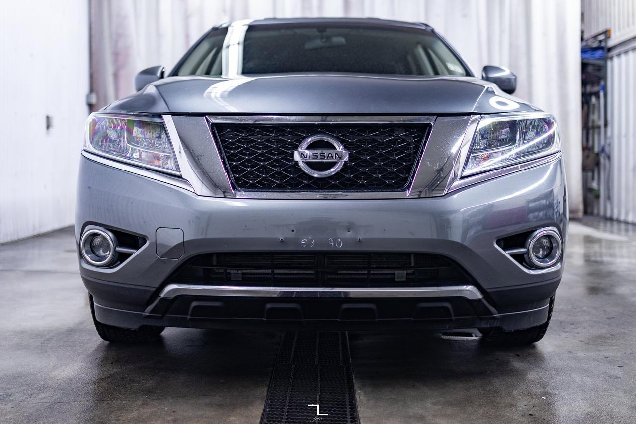 2015 Nissan Pathfinder AWD S 7 Passenger Red Deer AB