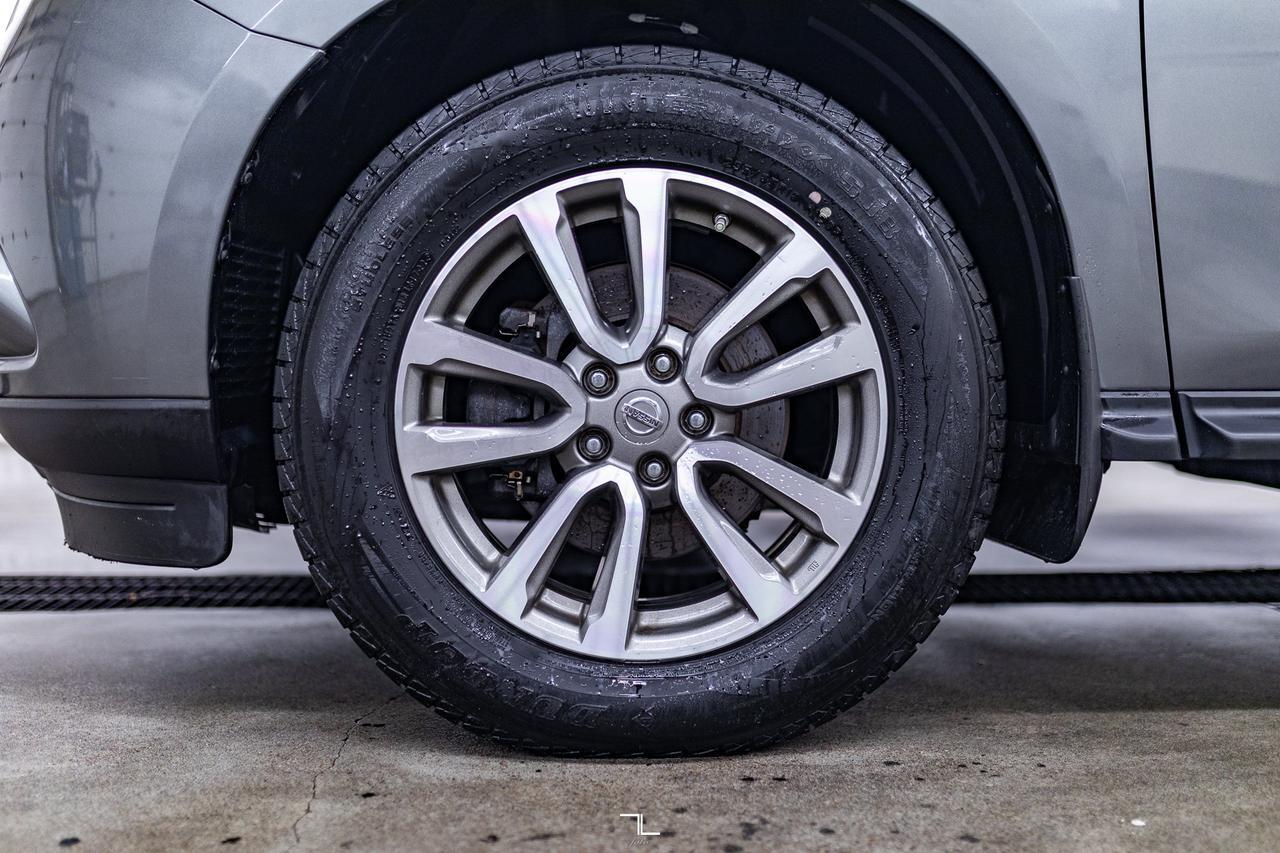 2015 Nissan Pathfinder AWD S 7 Passenger Red Deer AB