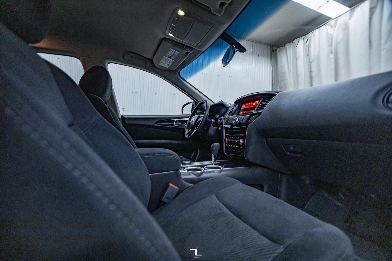 2015 Nissan Pathfinder AWD S 7 Passenger Red Deer AB