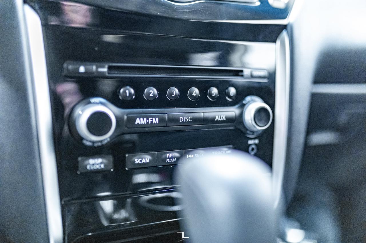 2015 Nissan Pathfinder AWD S 7 Passenger Red Deer AB