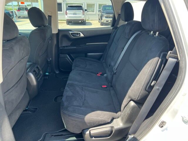2015 Nissan Pathfinder Platinum Gainesville TX
