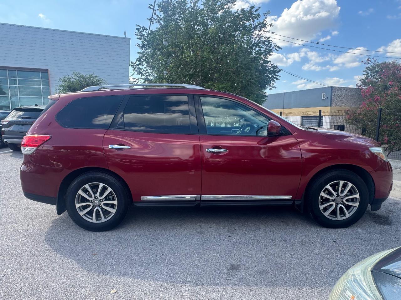 2015 Nissan Pathfinder SL Austin TX