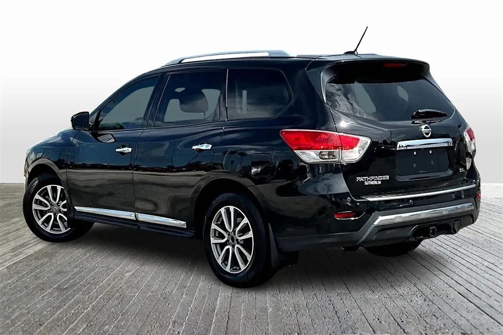 2015 Nissan Pathfinder SL Sport Utility 4D Maitland FL