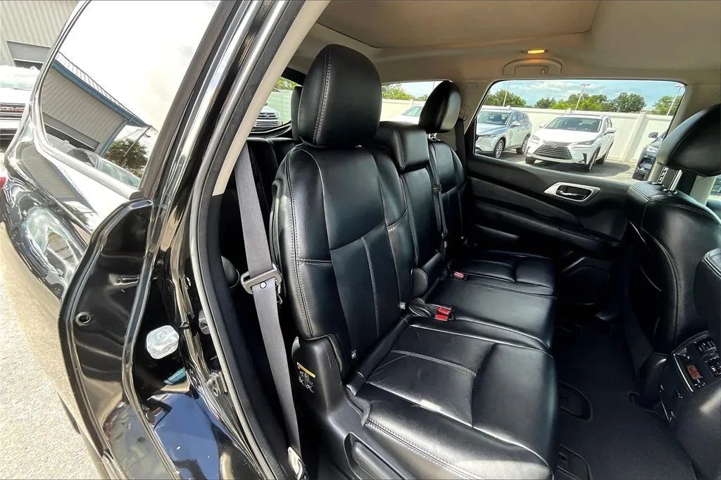 2015 Nissan Pathfinder SL Sport Utility 4D Maitland FL