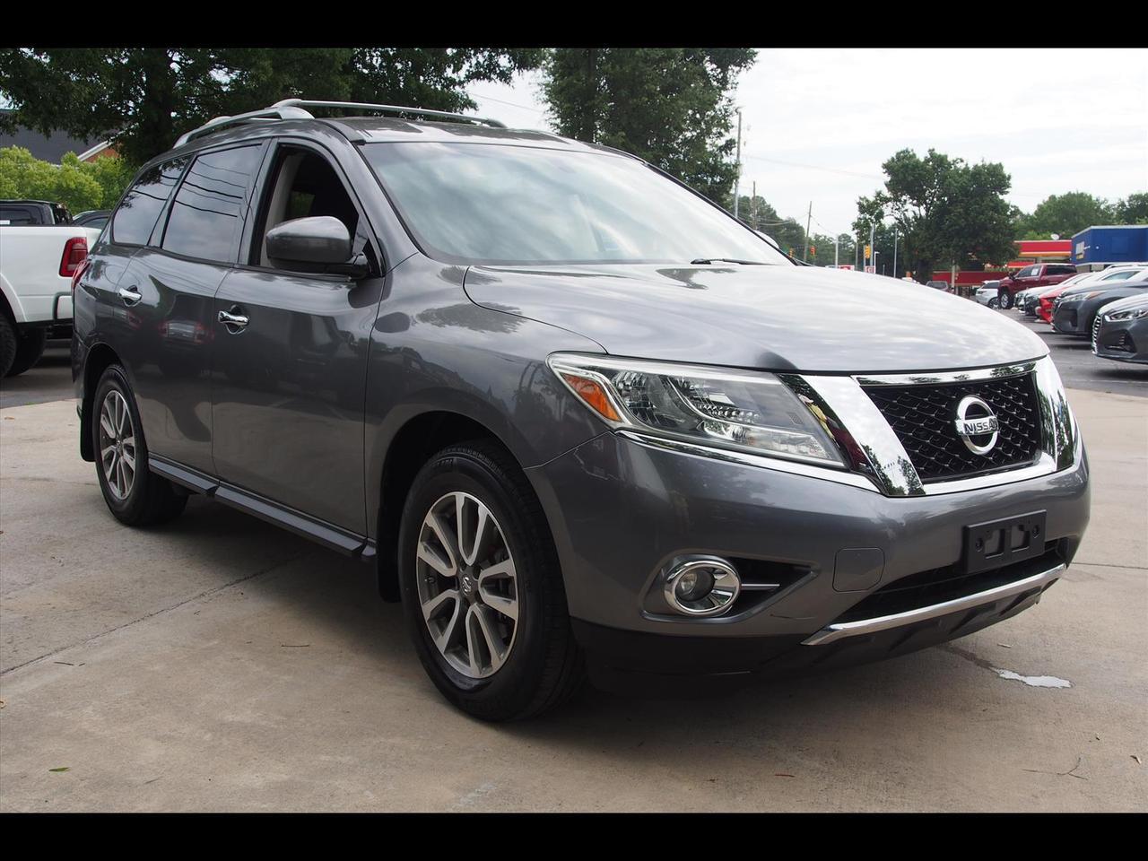 2015 Nissan Pathfinder SV