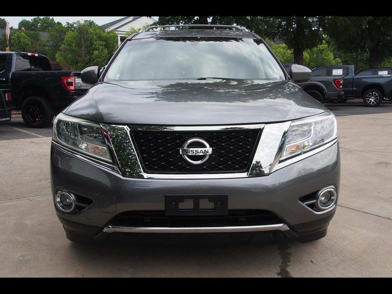 2015 Nissan Pathfinder SV