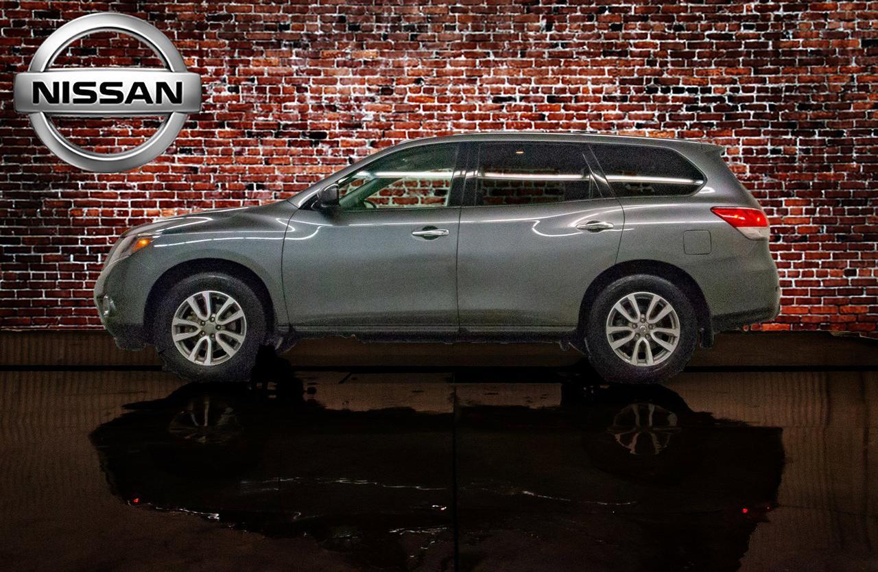 2015 Nissan Pathfinder SV