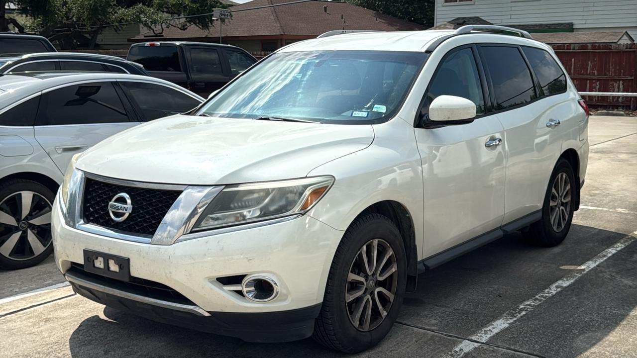 2015 Nissan Pathfinder SV