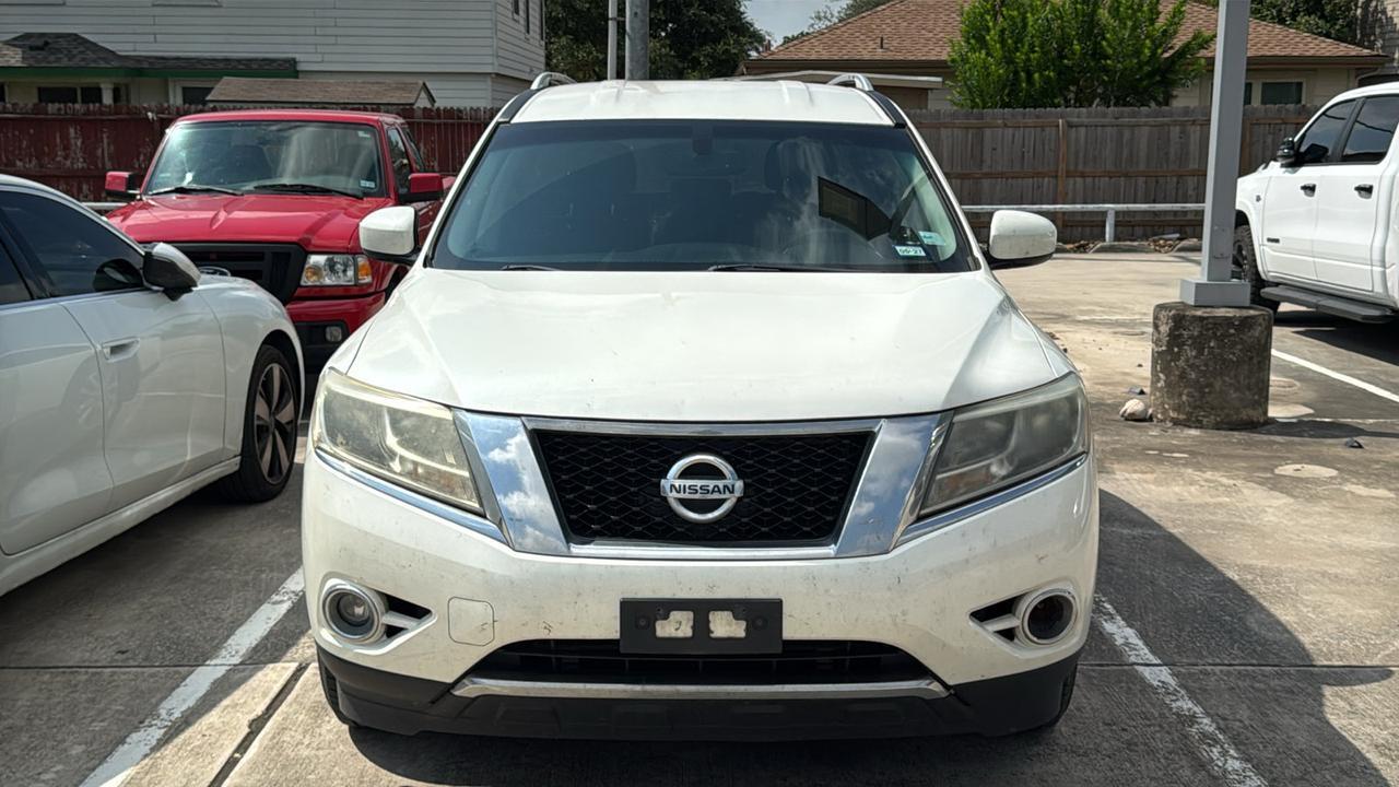2015 Nissan Pathfinder SV