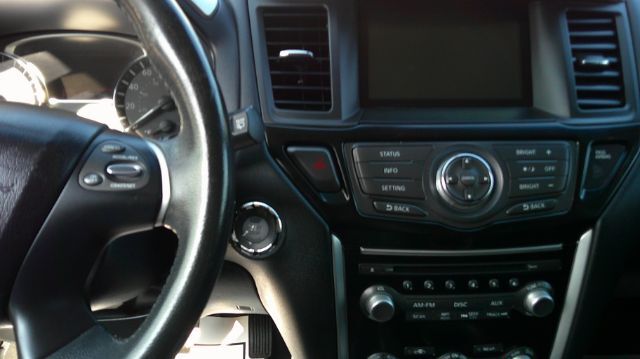 2015 Nissan Pathfinder SV San Antonio TX