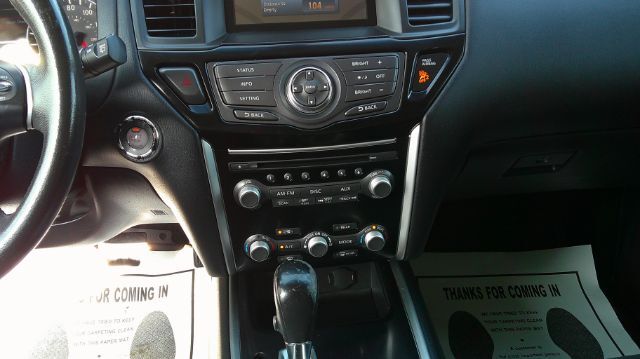 2015 Nissan Pathfinder SV San Antonio TX