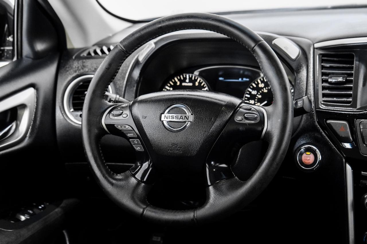 2015 Nissan Pathfinder SV THIRD SEAT REAR CAMERA KEYLESS START BLUETOOTH POWER DRIVER SEAT Carrollton TX