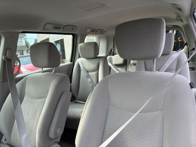 2015 Nissan Quest S Whitehall PA