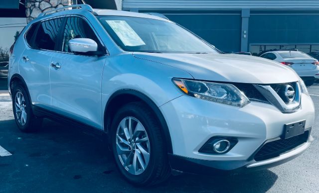 2015 Nissan Rogue- NAM SL