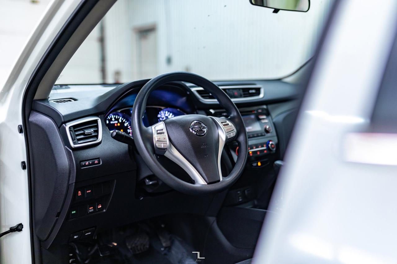 2015 Nissan Rogue AWD S BCam Red Deer AB