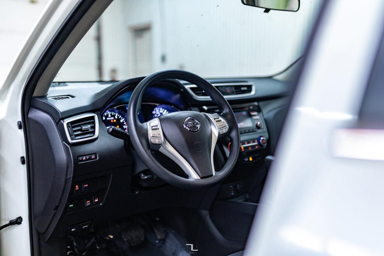 2015 Nissan Rogue AWD S BCam Red Deer AB