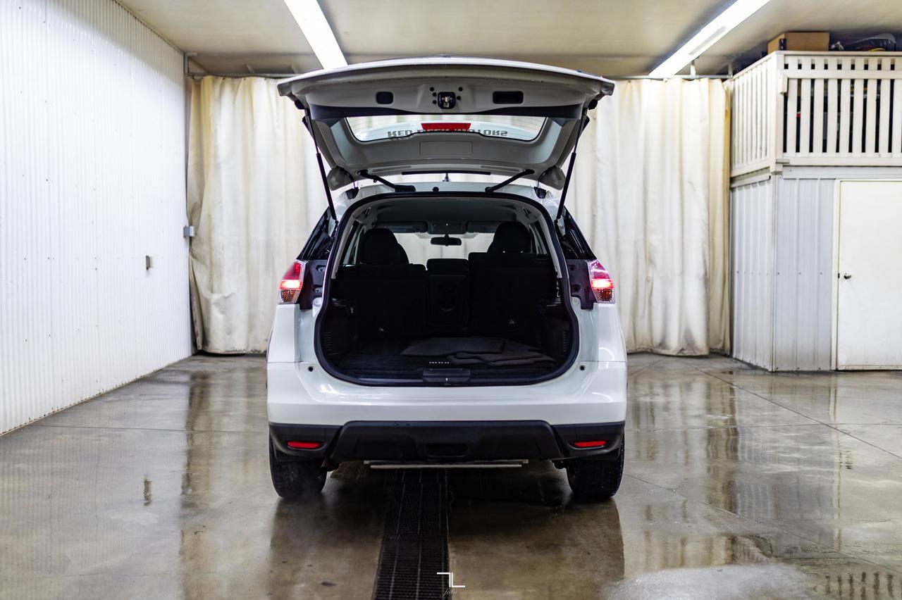 2015 Nissan Rogue AWD S BCam Red Deer AB