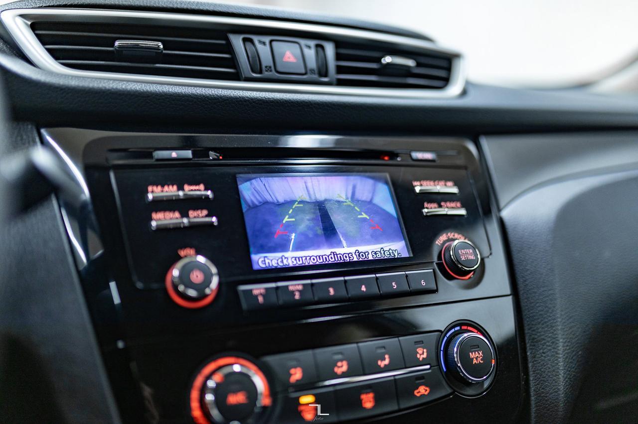 2015 Nissan Rogue AWD S BCam Red Deer AB