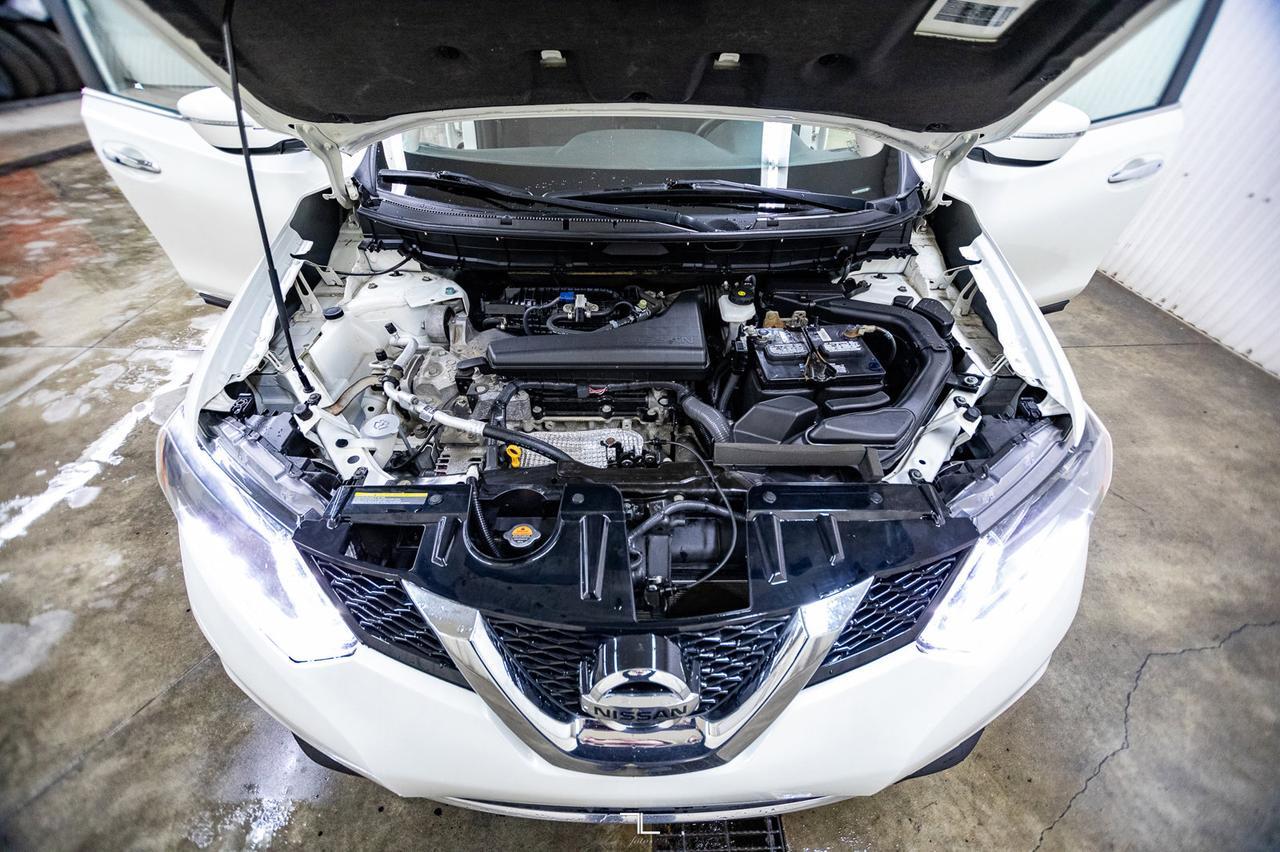 2015 Nissan Rogue AWD S BCam Red Deer AB