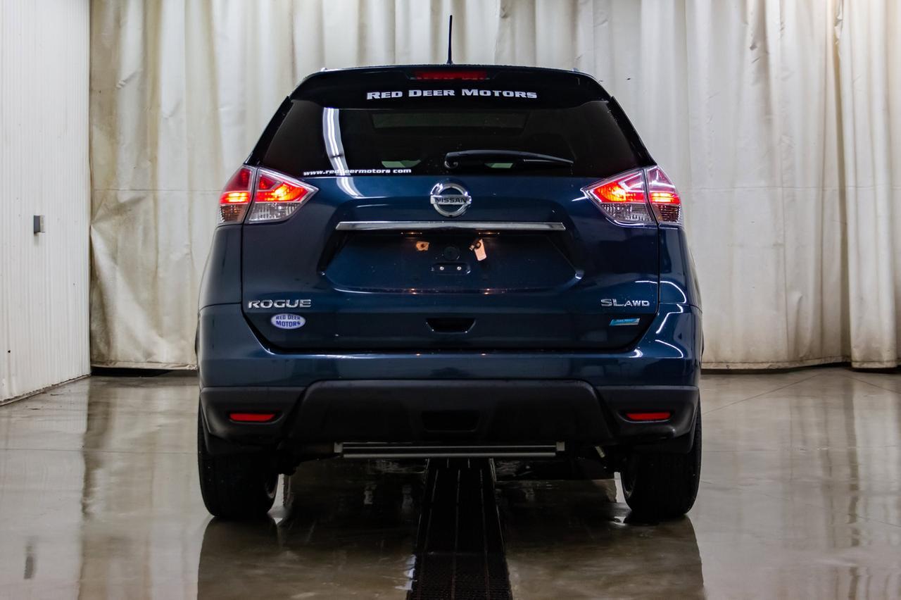 2015 Nissan Rogue AWD SL Leather Roof Nav Red Deer AB