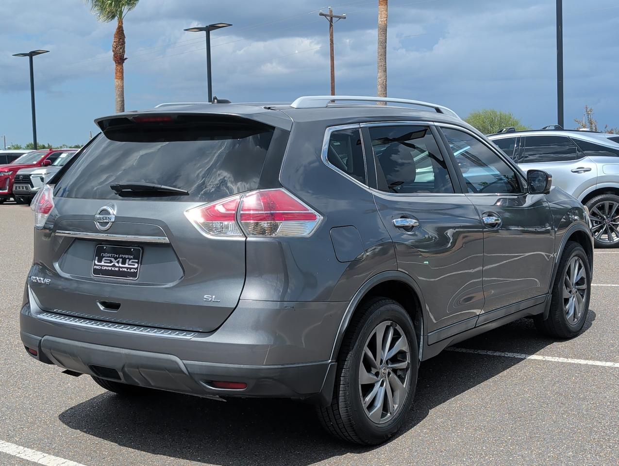 2015 Nissan Rogue SL