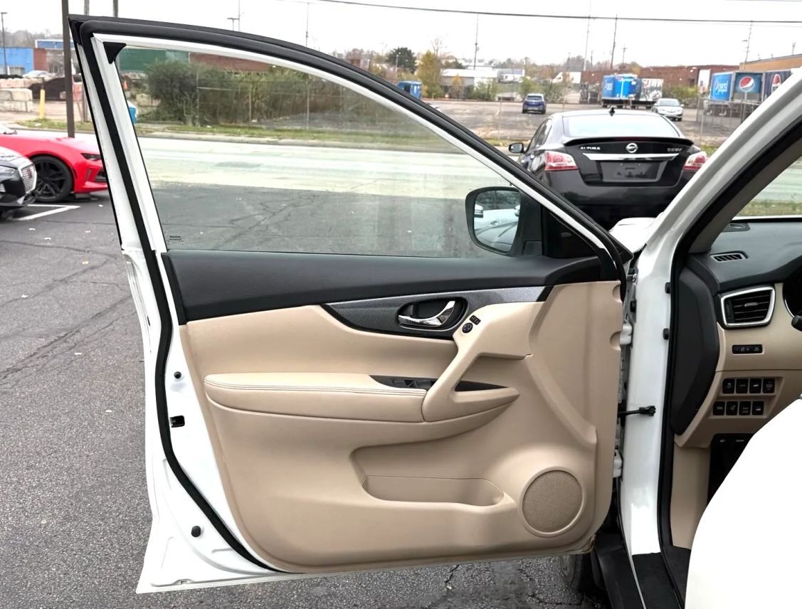 2015 Nissan Rogue SL Sport Utility 4D Cincinnati OH