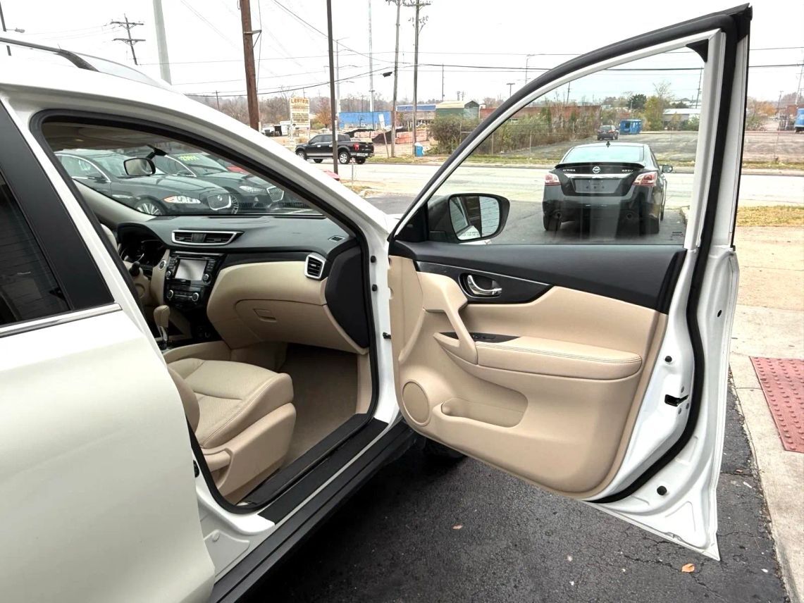 2015 Nissan Rogue SL Sport Utility 4D Cincinnati OH