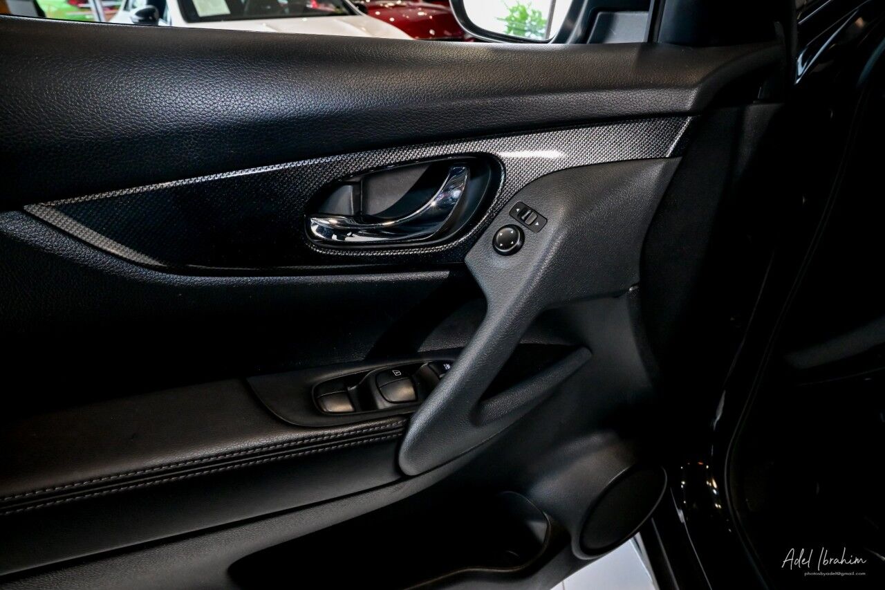 2015 Nissan Rogue SL, Sunroof, Forward Collision Warning, Lane Assist Springfield NJ