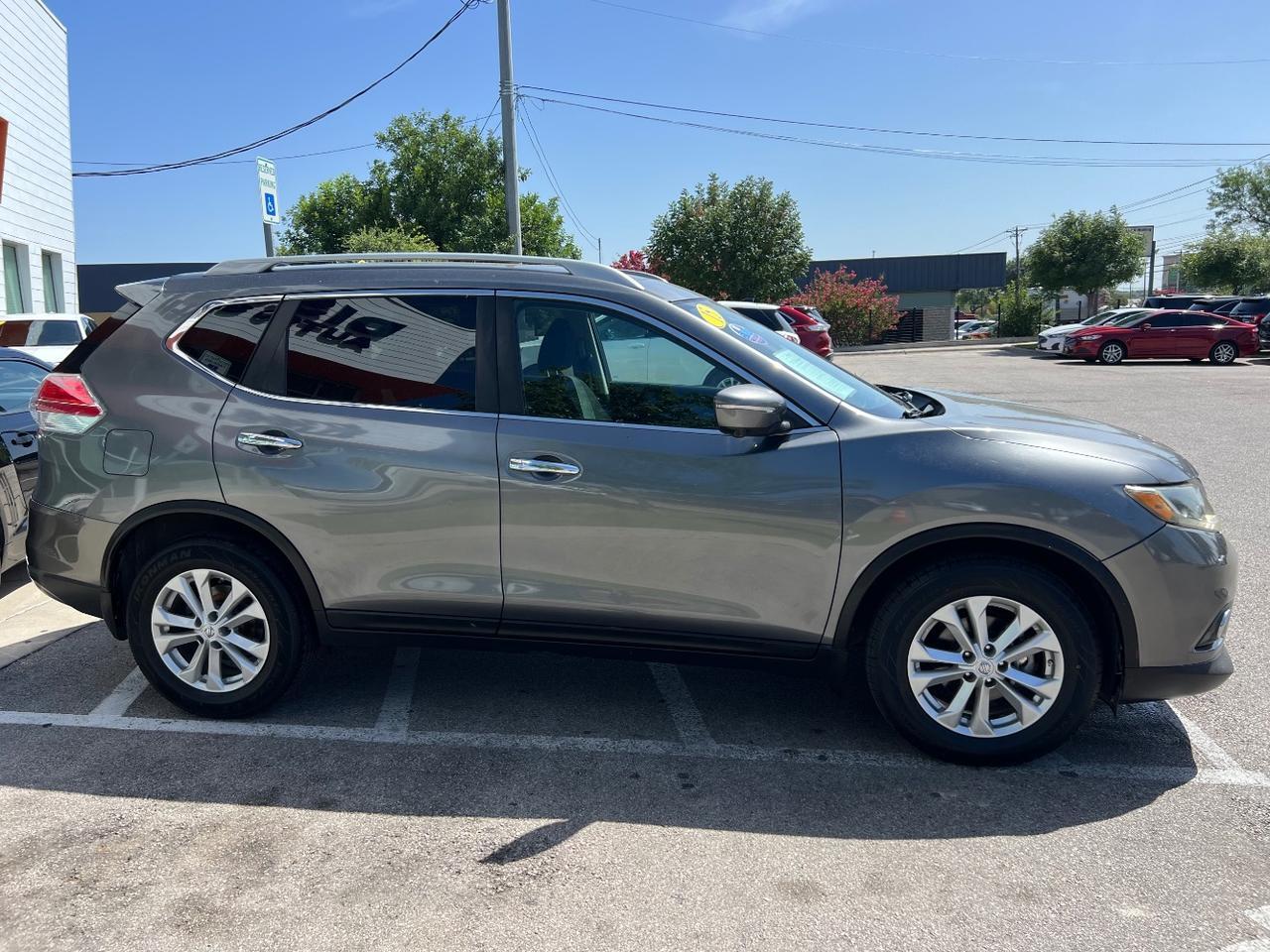 2015 Nissan Rogue SV 2WD Austin TX