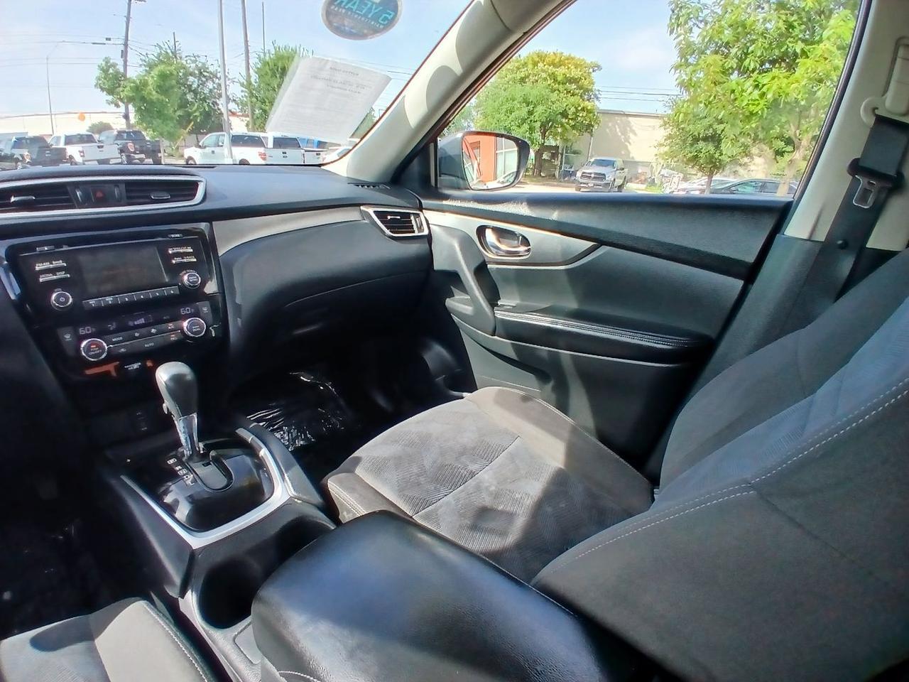 2015 Nissan Rogue SV 2WD Austin TX