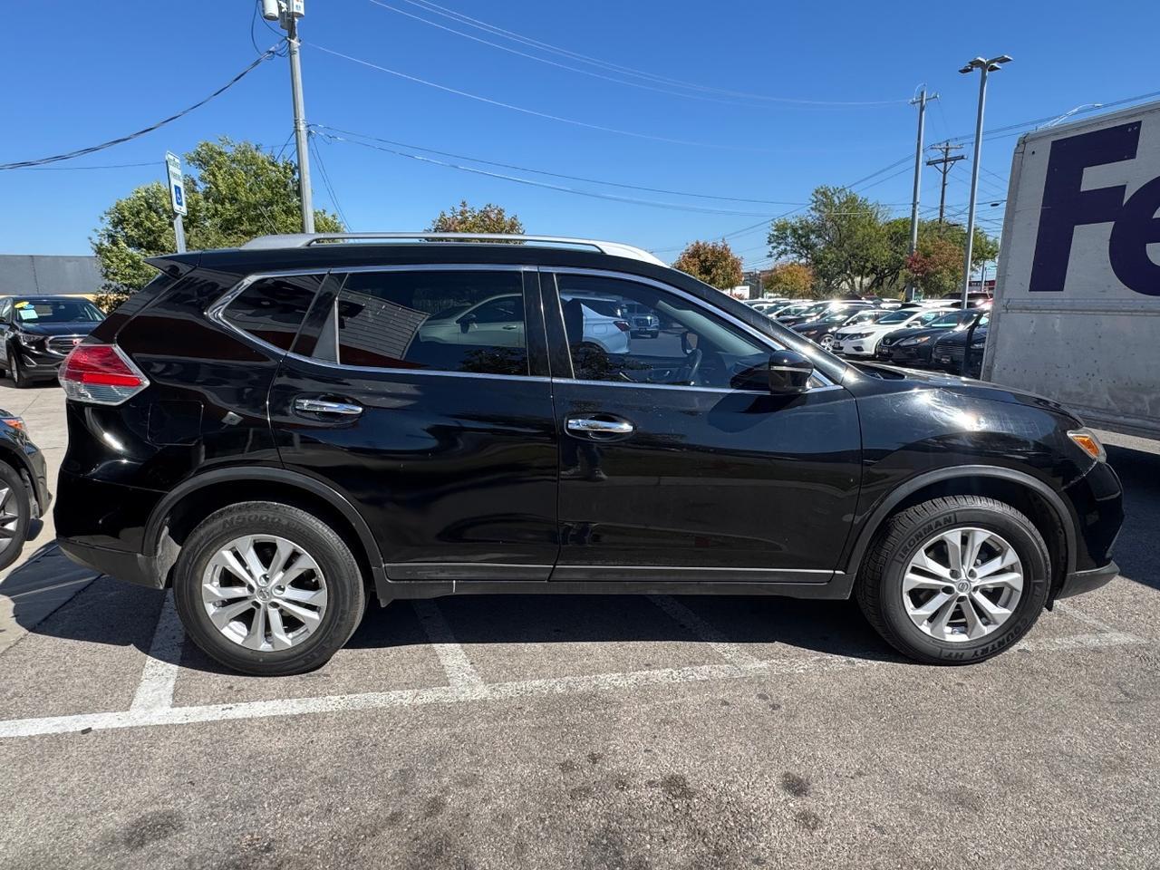 2015 Nissan Rogue SV 2WD Austin TX