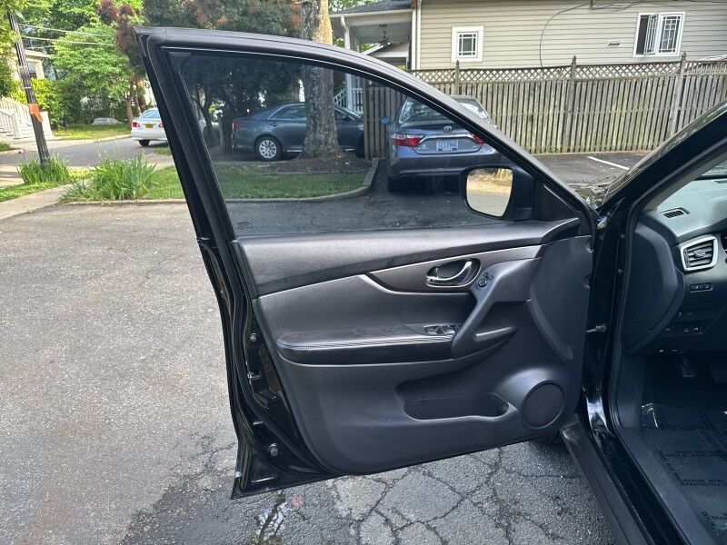 2015 Nissan Rogue SV AWD Arlington VA