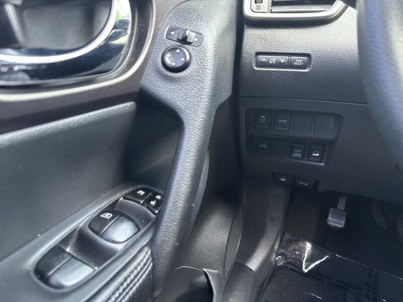 2015 Nissan Rogue SV AWD Arlington VA
