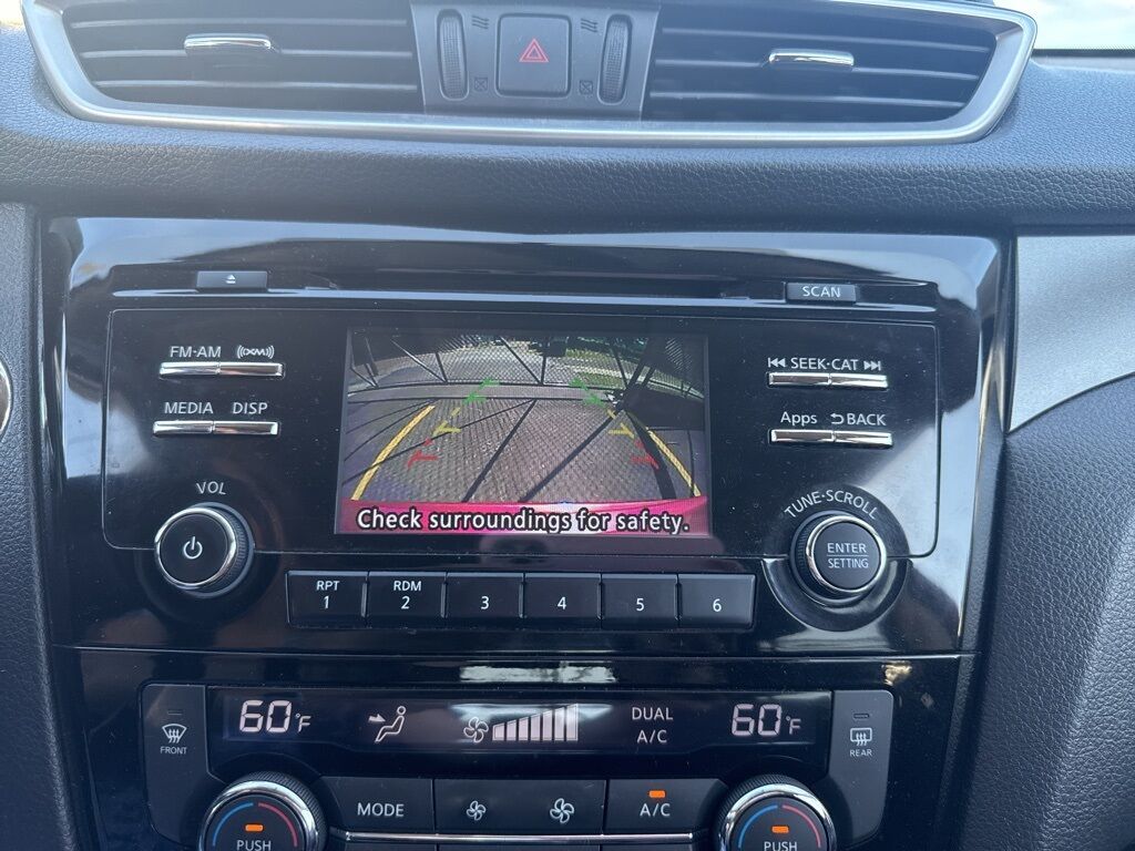 2015 Nissan Rogue SV AKRON OH