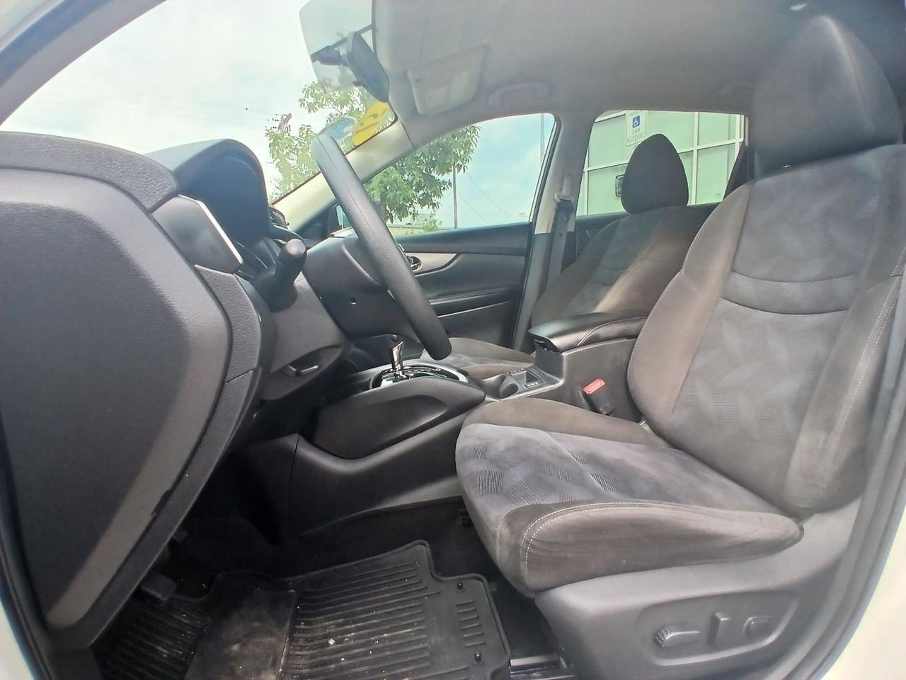 2015 Nissan Rogue SV Austin TX