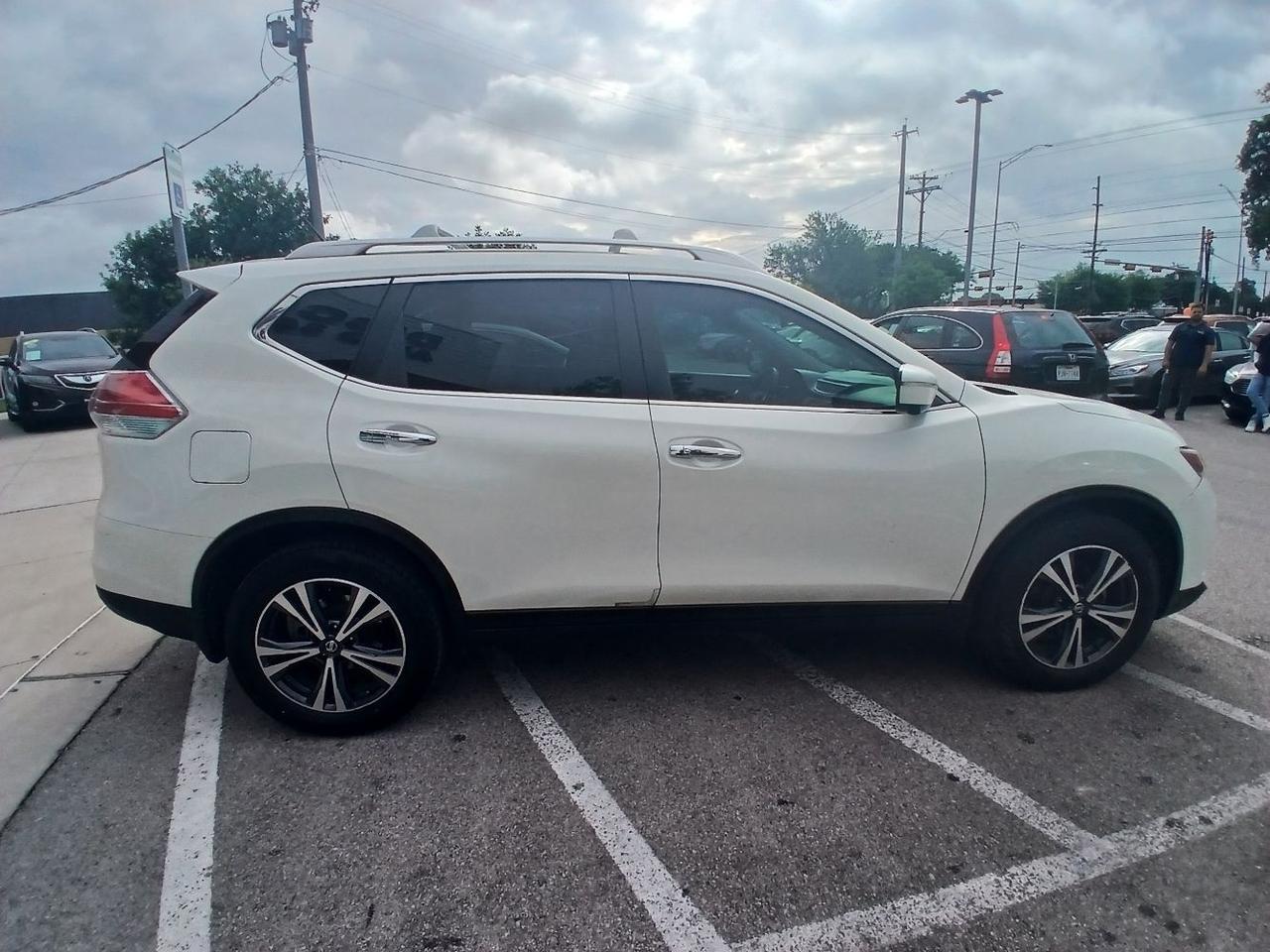 2015 Nissan Rogue SV Austin TX