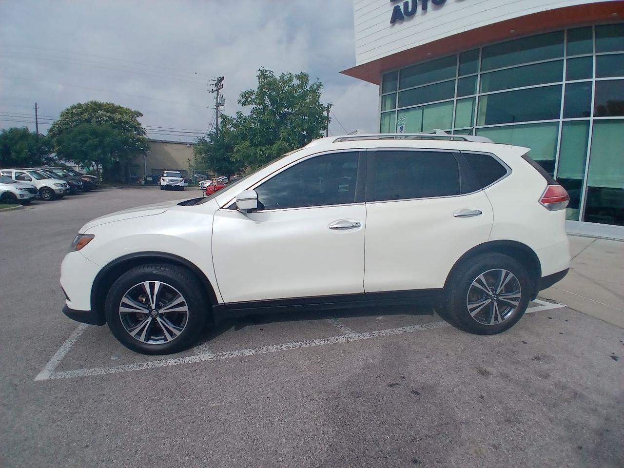 2015 Nissan Rogue SV Austin TX