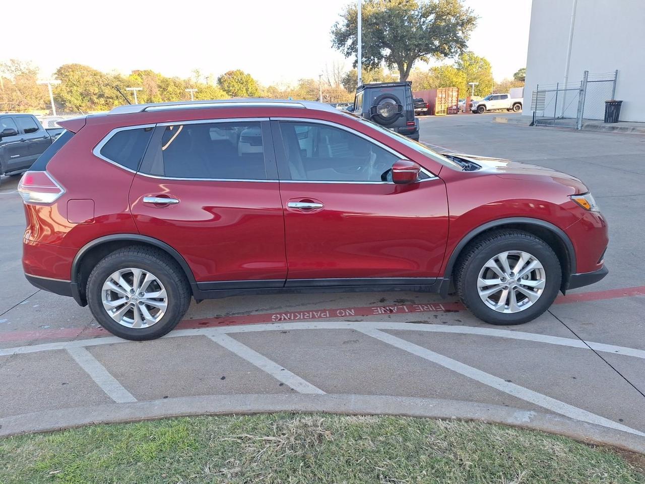2015 Nissan Rogue SV Hurst TX