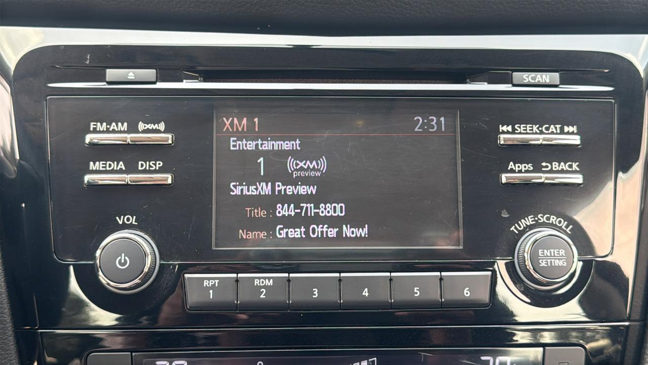 2015 Nissan Rogue SV  Selma TX