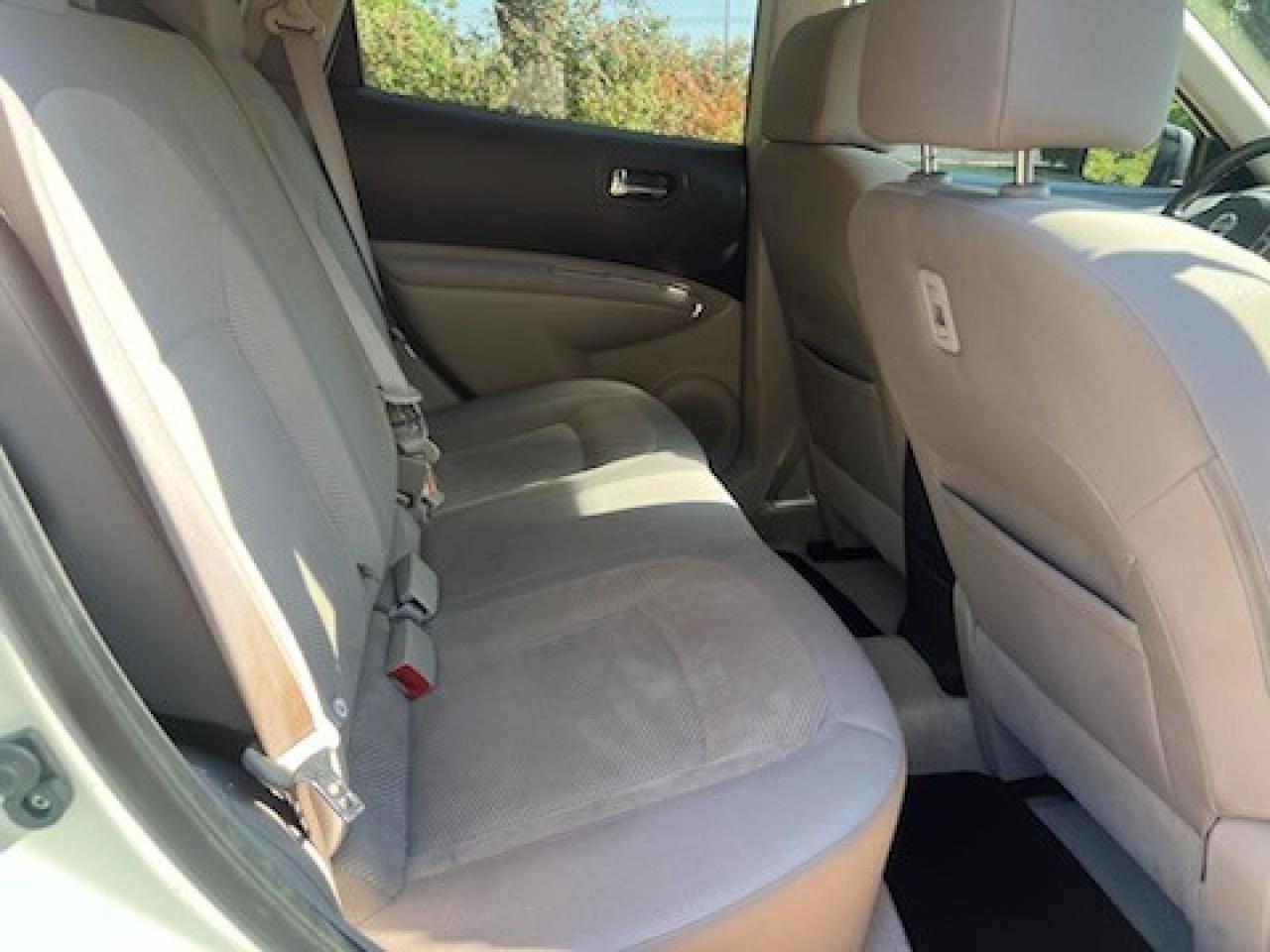 2015 Nissan Rogue Select S - Photo 9