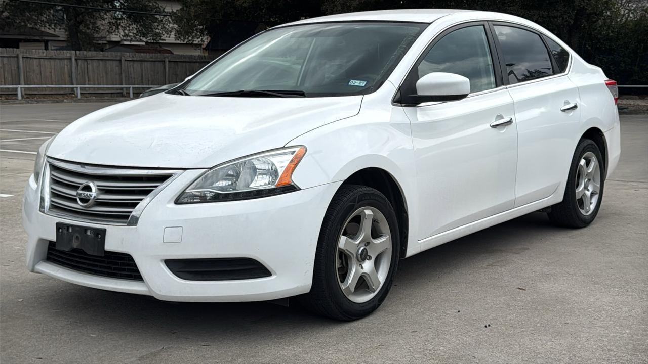 2015 Nissan Sentra 18