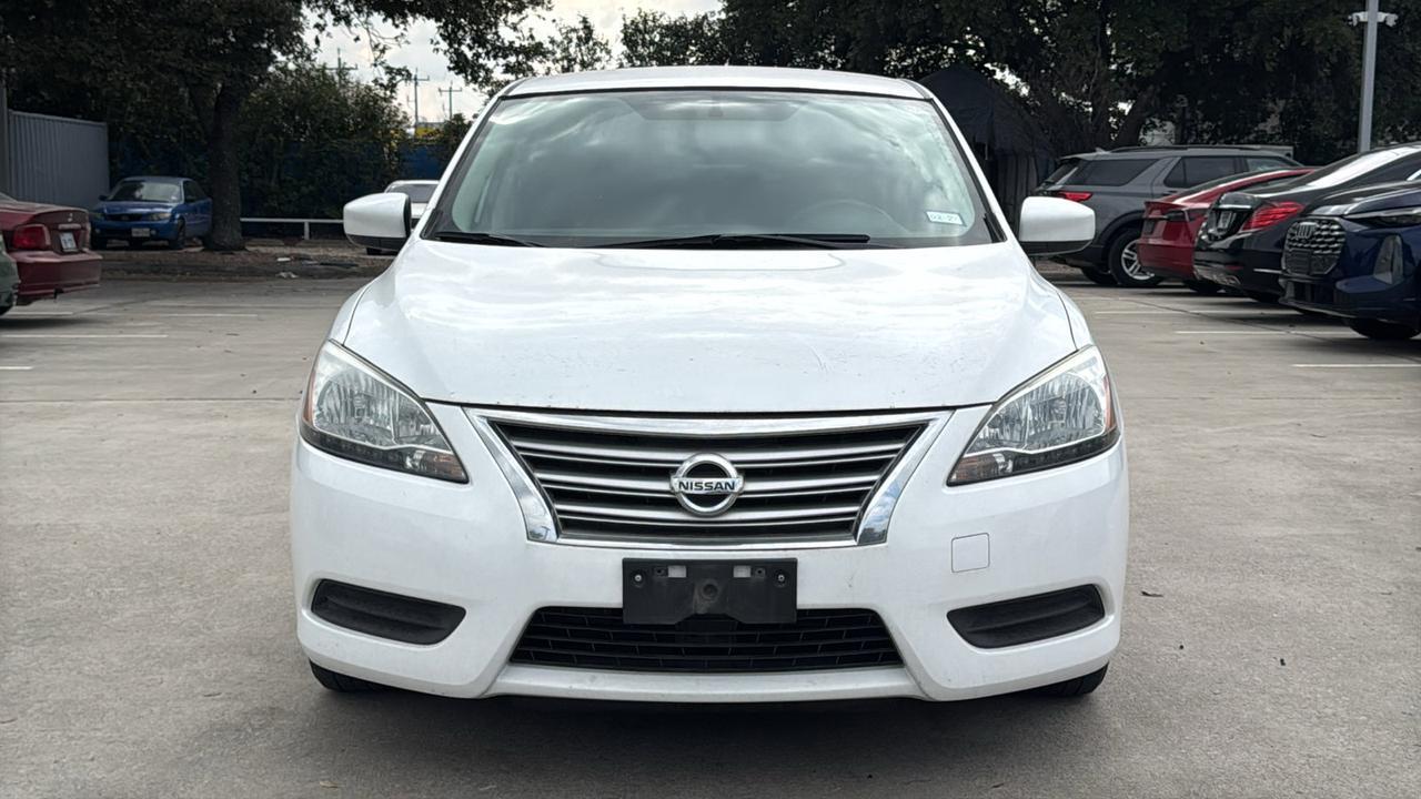 2015 Nissan Sentra 18