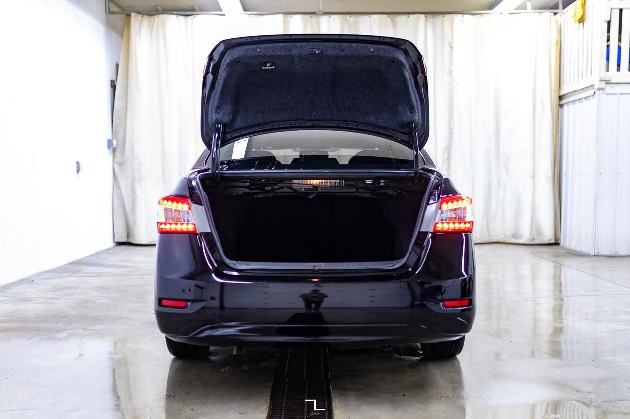 2015 Nissan Sentra SL Leather Roof Nav Red Deer AB