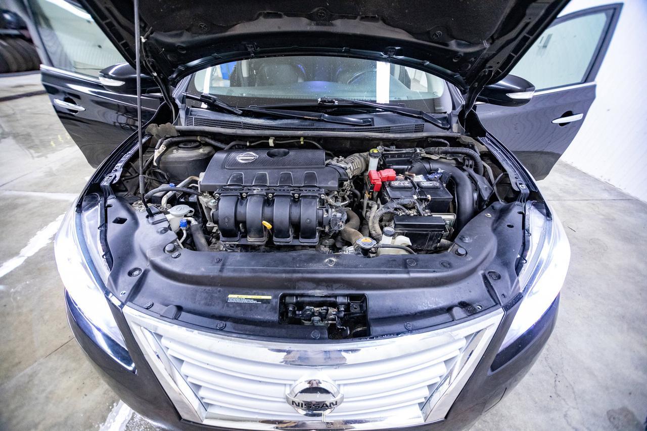 2015 Nissan Sentra SL Leather Roof Nav Red Deer AB