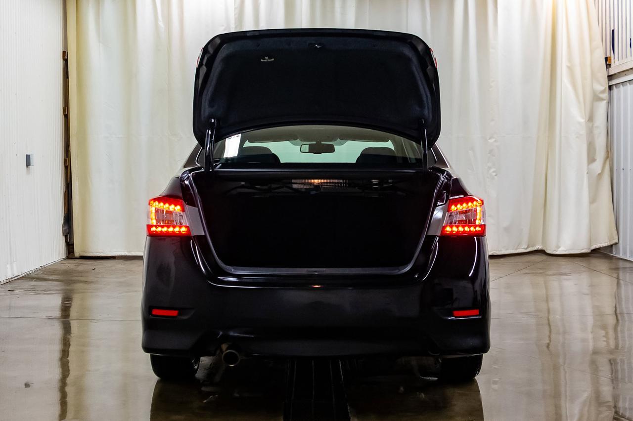 2015 Nissan Sentra SR Roof Nav BCam Red Deer AB