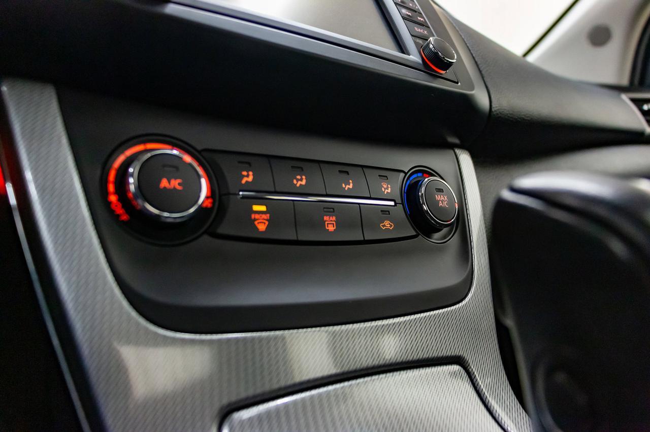 2015 Nissan Sentra SR Roof Nav BCam Red Deer AB